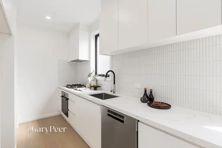 Fourth view of Homely townhouse listing, 2/20 Sydney Street, Murrumbeena VIC 3163