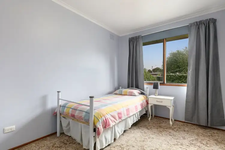 Fifth view of Homely house listing, 10 Silverdale Court, Springvale South VIC 3172