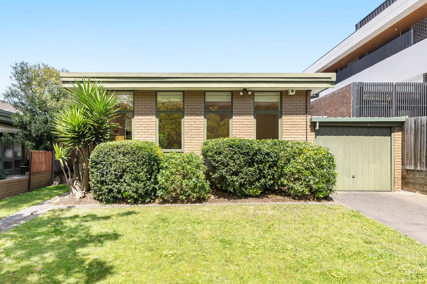 Main view of Homely unit listing, 2/237 Balaclava Road, Caulfield North VIC 3161