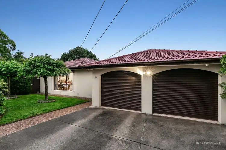 Main view of Homely house listing, 5 Stevenage Court, Vermont South VIC 3133