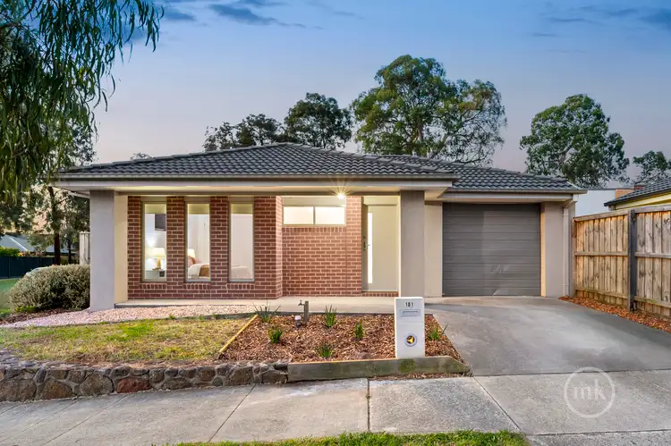101 Sunstone Boulevard, Doreen VIC 3754