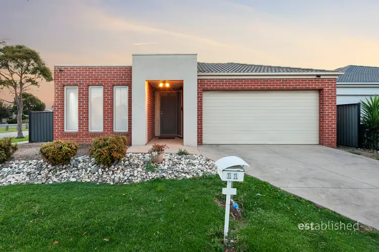 11 Pearce Circuit, Point Cook VIC 3030