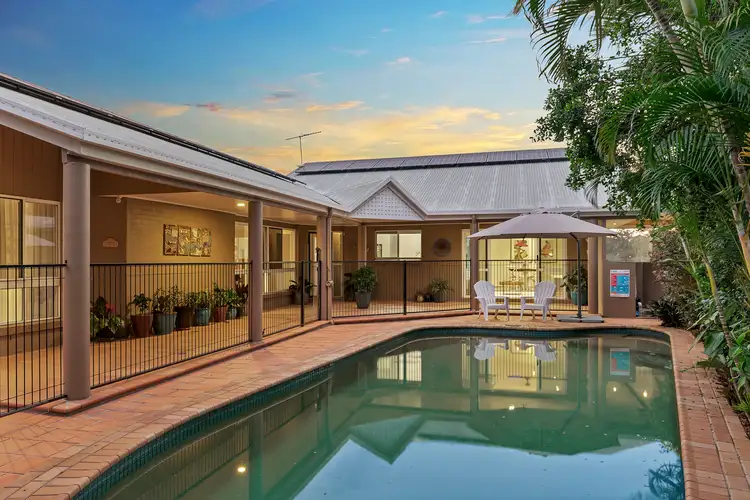 41 Kirkdale Road, Chapel Hill QLD 4069