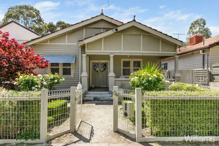 54 Mason Street, Newport VIC 3015