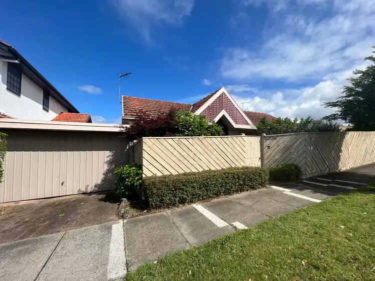 403B Glen Eira Road, Caulfield North VIC 3161