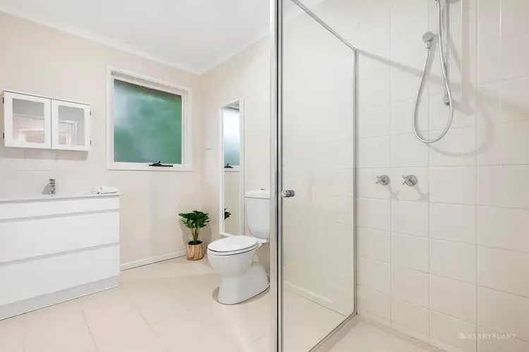 Fifth view of Homely house listing, 2 Lotus Court, Diamond Creek VIC 3089