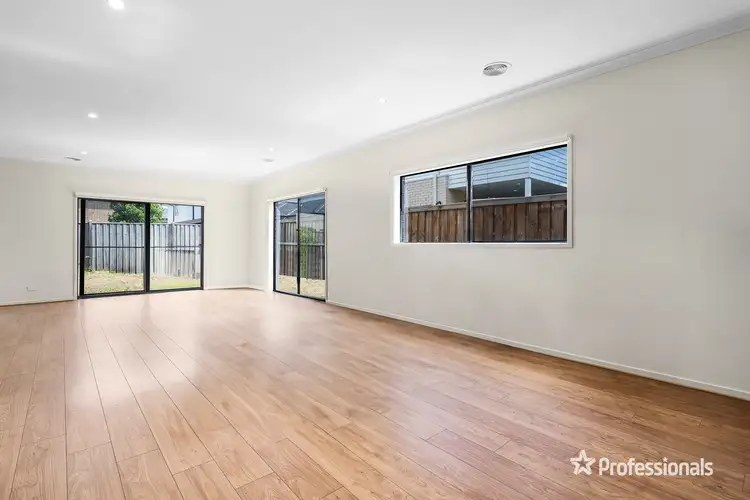 Second view of Homely house listing, 19 Woodland Avenue, Keysborough VIC 3173