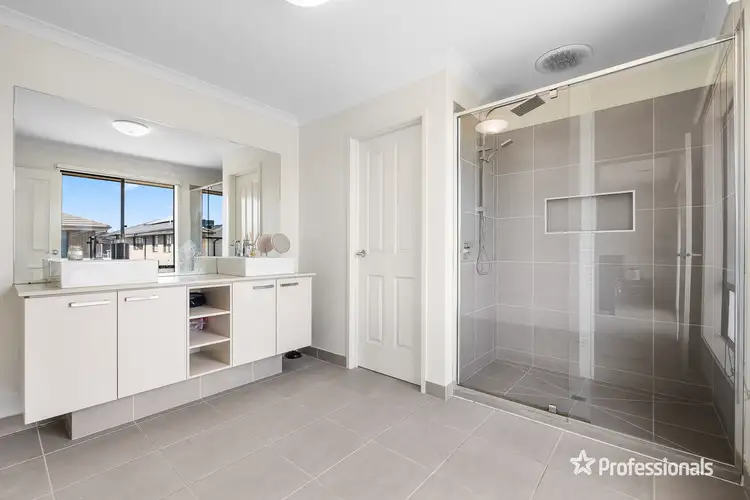 Sixth view of Homely house listing, 19 Woodland Avenue, Keysborough VIC 3173