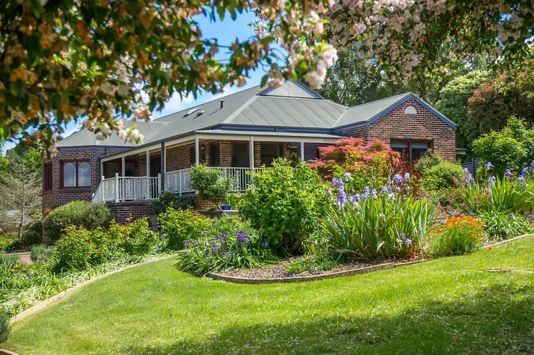 10 Cooke Place, Moss Vale NSW 2577