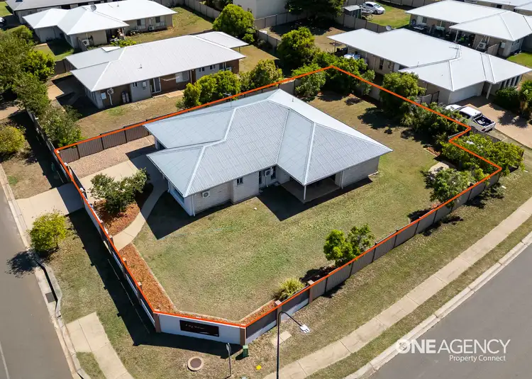 Second view of Homely house listing, 2 Premier Court, Gracemere QLD 4702
