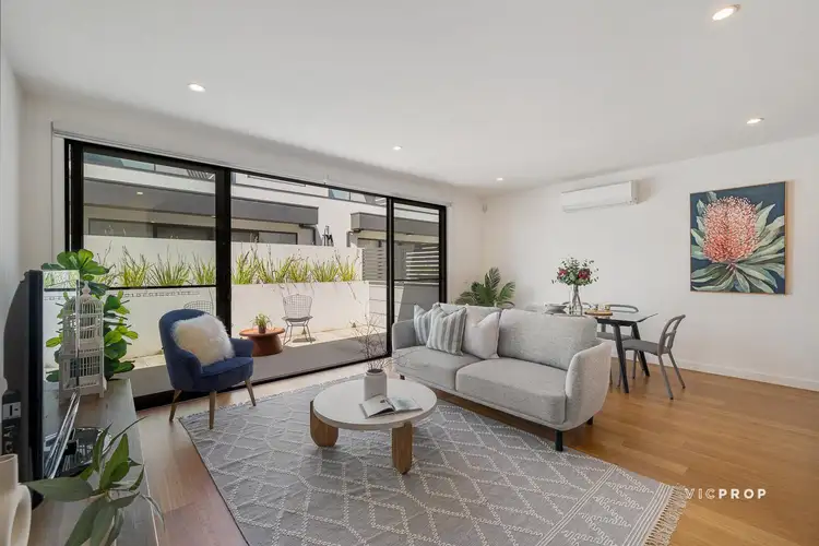 Fourth view of Homely townhouse listing, 8/6 Leura Street, Doncaster East VIC 3109
