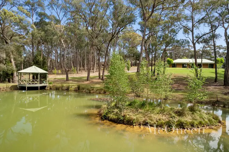 15 Bradshaw Court, Blampied VIC 3364