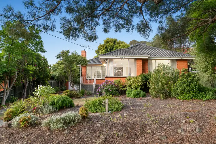 93 Warralong Avenue, Greensborough VIC 3088