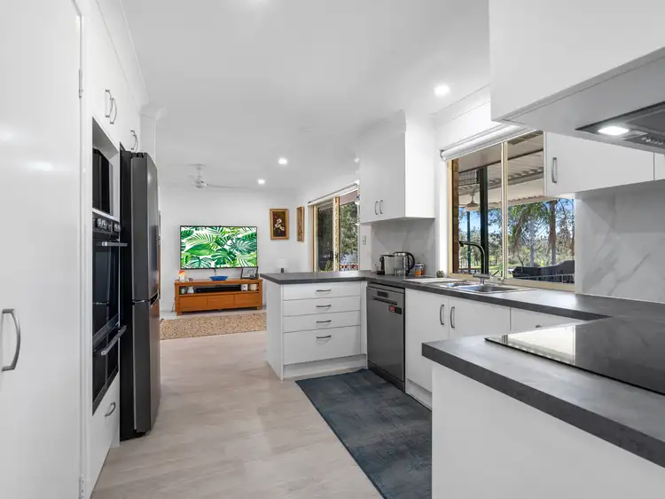 Fifth view of Homely house listing, 31 Walnut Drive, Brightview QLD 4311