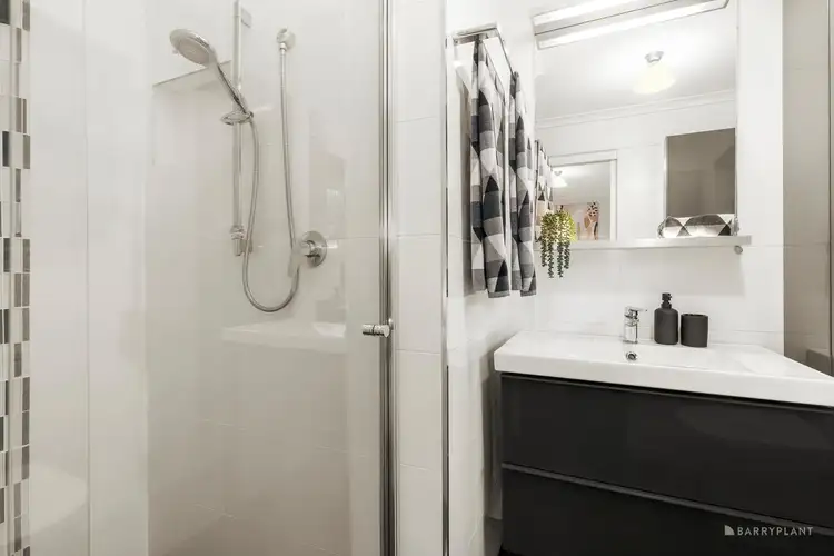 Sixth view of Homely unit listing, 2/31 Glenair Street, Templestowe Lower VIC 3107
