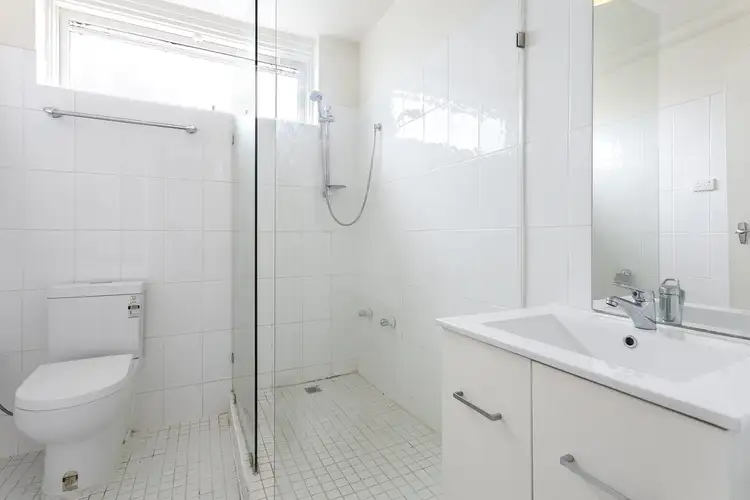 Fourth view of Homely apartment listing, 3/106 Kent Street, Richmond VIC 3121