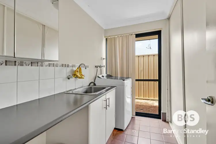 Fifth view of Homely house listing, 4 Flannerys Lane, Australind WA 6233