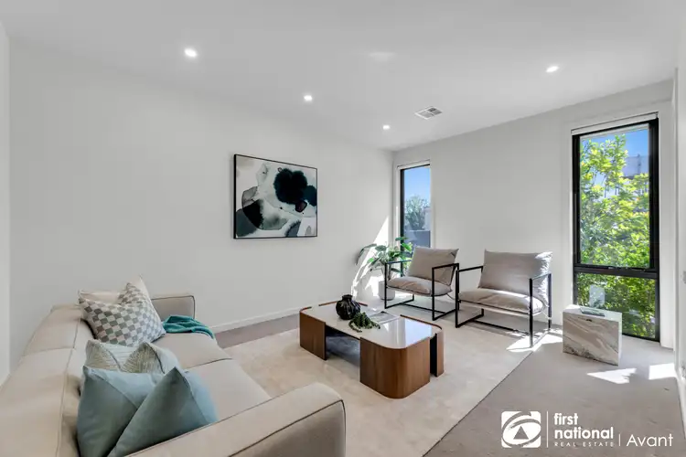 4 Latrobe Avenue