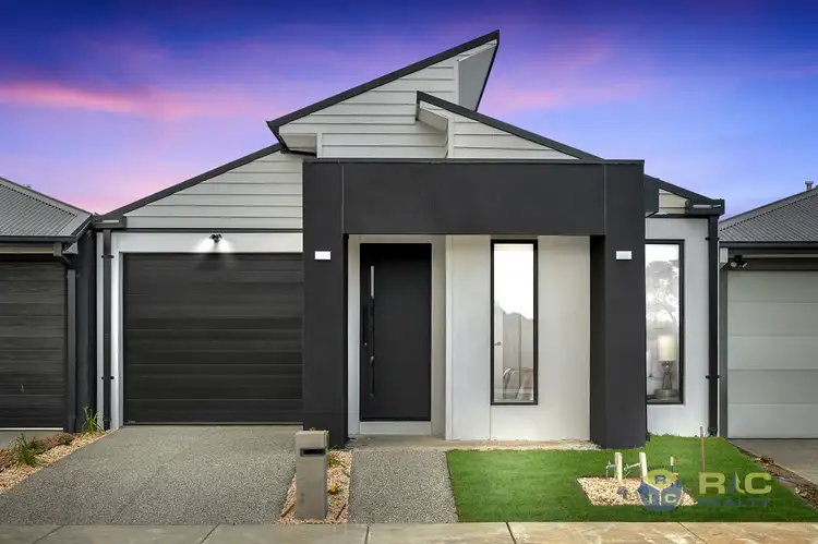 33 Italianate Street, Charlemont VIC 3217
