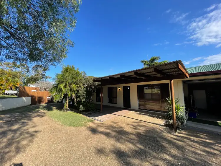 18 Edward Street, Boyne Island QLD 4680