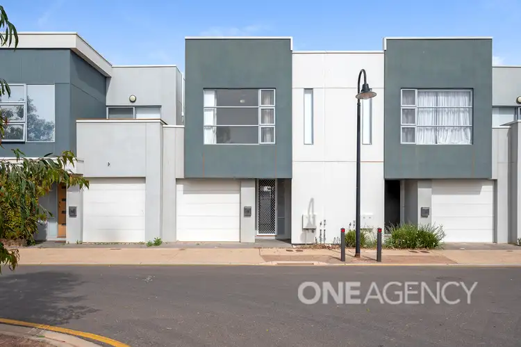 Main view of Homely townhouse listing, 10 Mcinness Place, Munno Para SA 5115