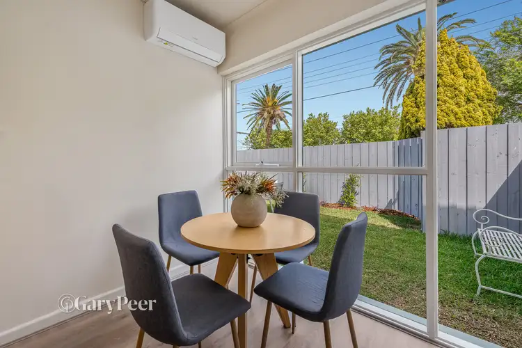 Fifth view of Homely apartment listing, 2/27 Royal Avenue, Glen Huntly VIC 3163