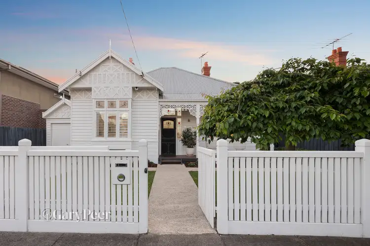 8 Royal Parade, Caulfield South VIC 3162