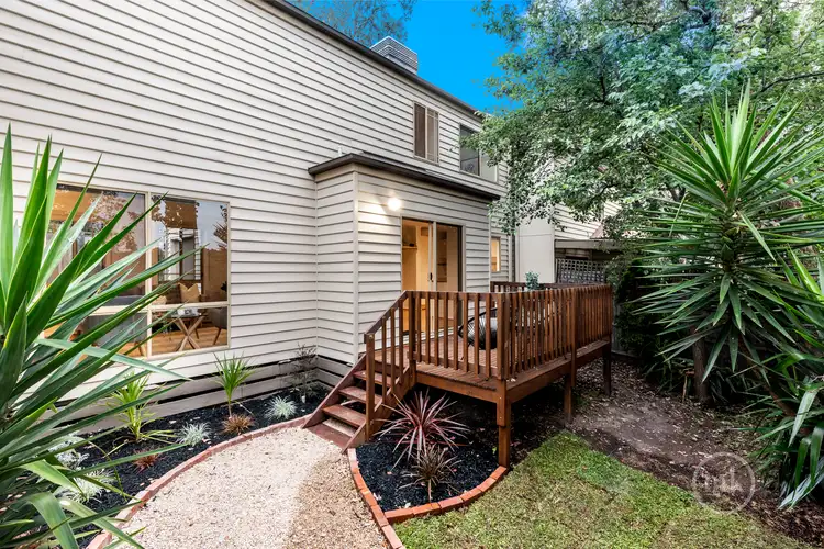 1/98 Mountain View Road, Montmorency VIC 3094