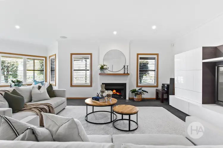 Second view of Homely house listing, 8 Eliza Place, Somerville VIC 3912