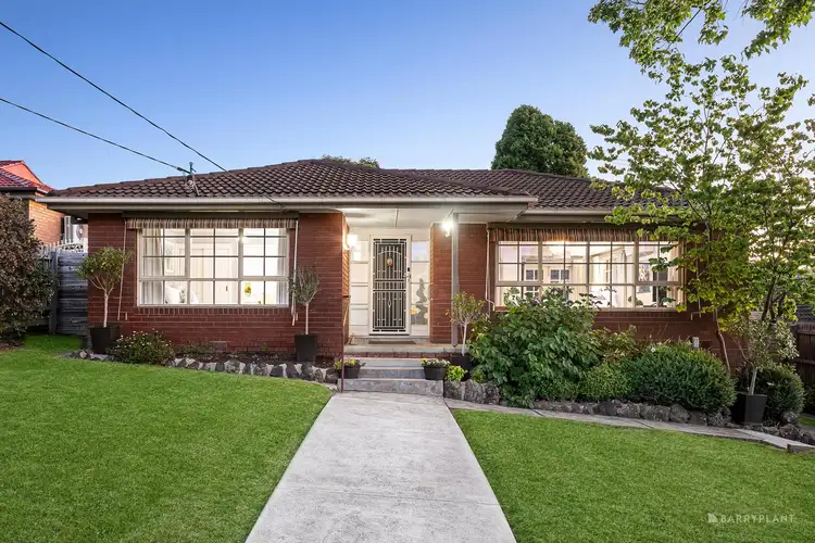 58 Roseland Grove, Doncaster VIC 3108