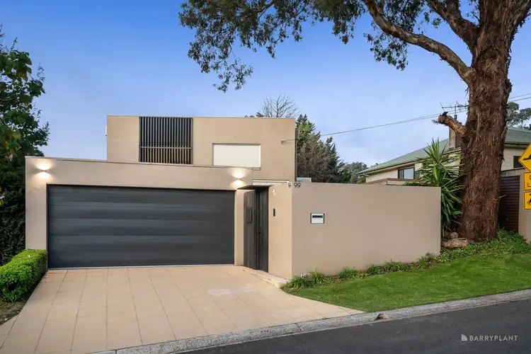 99 Napoleon Street, Eltham VIC 3095