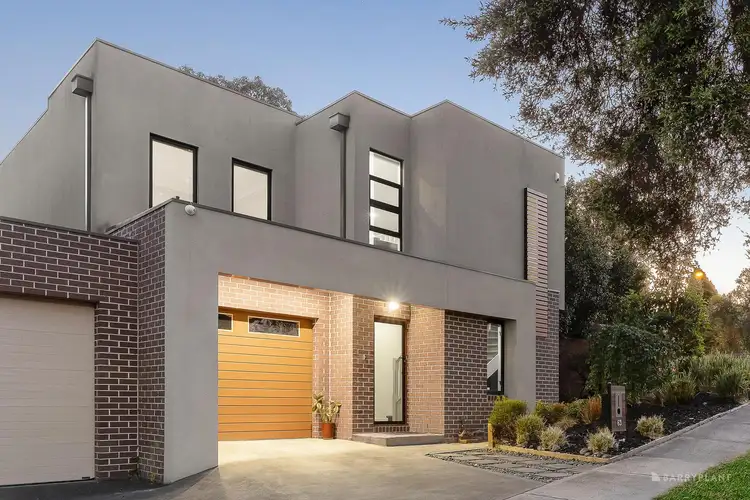 63 Waratah Drive, Templestowe Lower VIC 3107