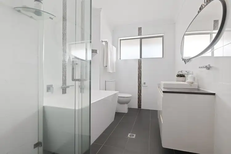 Sixth view of Homely apartment listing, 7/18 Avon Road, Dee Why NSW 2099