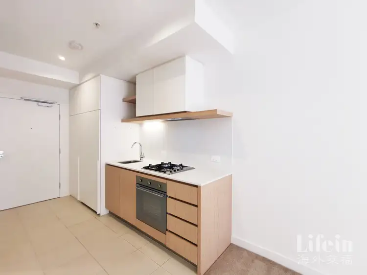 Fifth view of Homely apartment listing, 305/58 Kambrook Road, Caulfield North VIC 3161