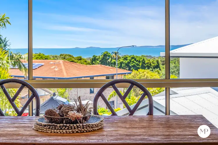 7 Crayke Court, Pacific Heights QLD 4703