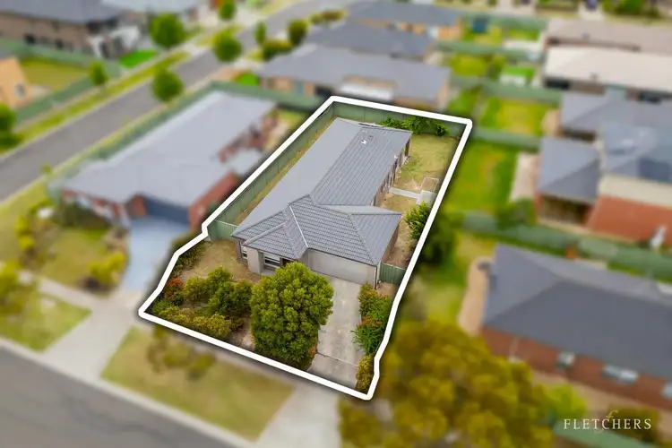 8 Laburnum Avenue, Wyndham Vale VIC 3024