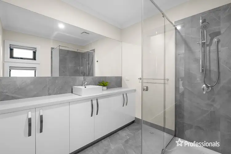 Seventh view of Homely townhouse listing, 2/344 Warrigal Road, Oakleigh South VIC 3167