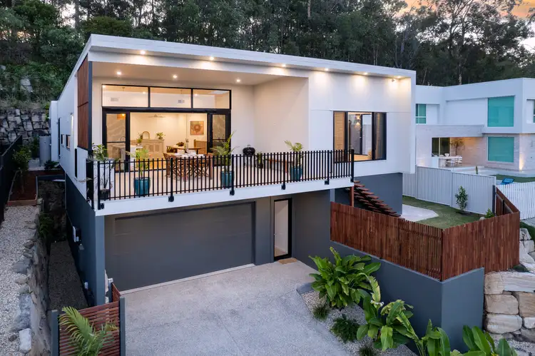 16 Arbury Hill Close, Burleigh Heads QLD 4220