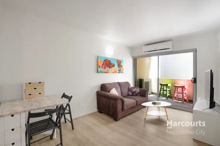 Main view of Homely apartment listing, 16/50 Rosslyn Street, West Melbourne VIC 3003