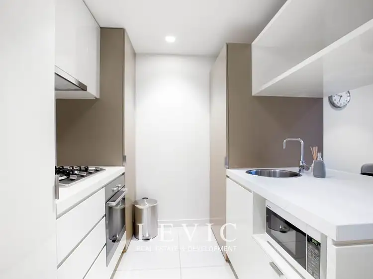 Fourth view of Homely apartment listing, 2808/33 Mackenzie Street, Melbourne VIC 3000