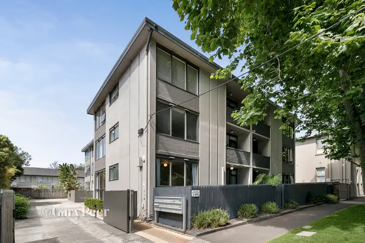 1/17 Dickens Street, Elwood VIC 3184