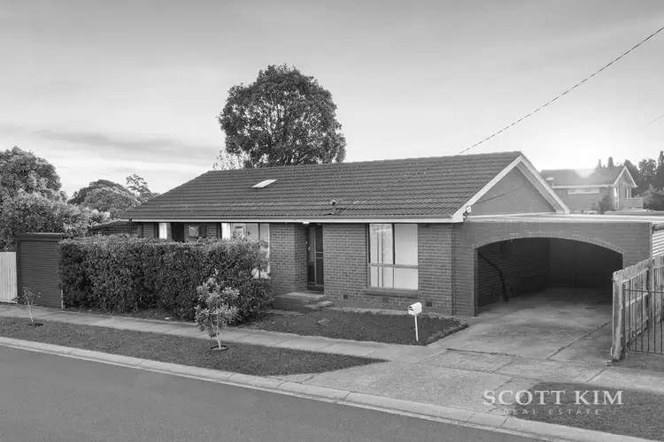 1 Michele Drive, Scoresby VIC 3179