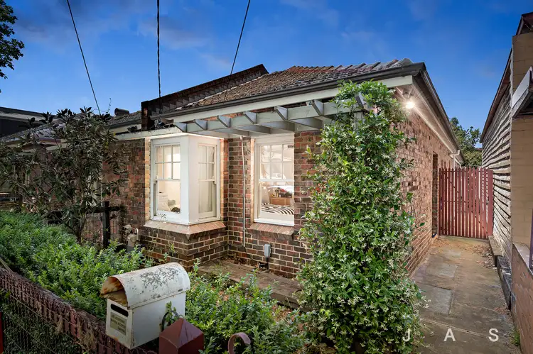 79 Rankins Road, Kensington VIC 3031