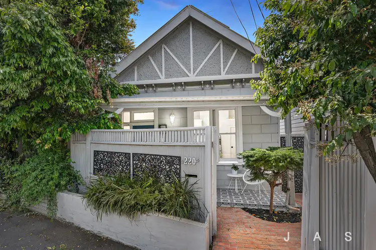 220 Ballarat Road, Footscray VIC 3011