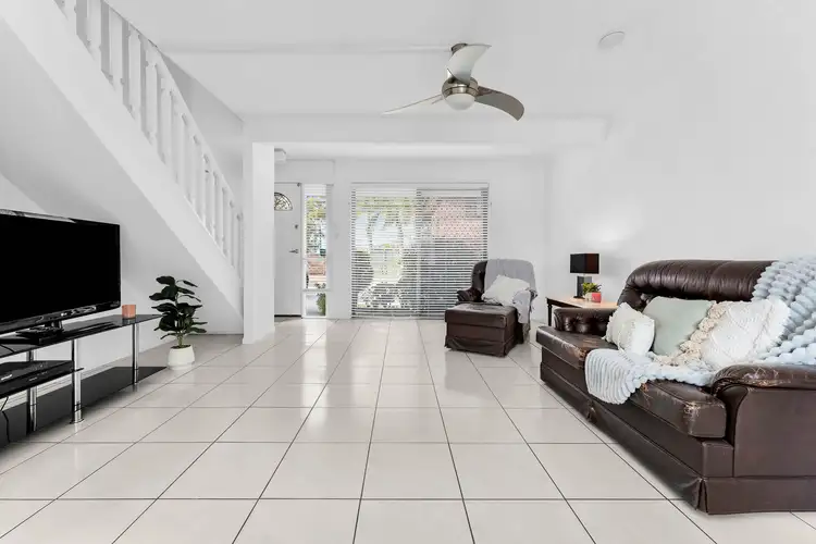 15/360 Redbank Plains Road, Bellbird Park QLD 4300