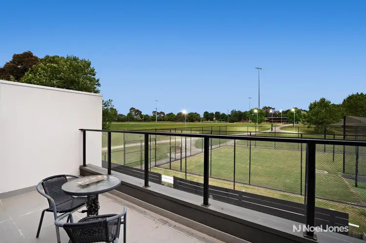 9/1 Iris Crescent, Boronia VIC 3155