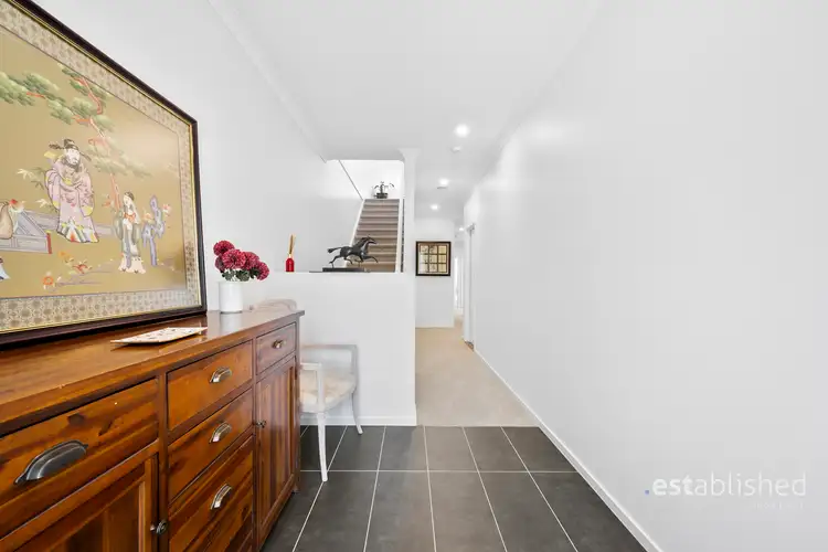 Fifth view of Homely house listing, 39 Broadbeach Circuit, Sanctuary Lakes VIC 3030