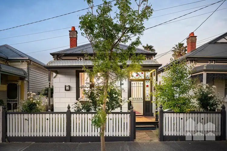 6 Browning Street, Seddon VIC 3011