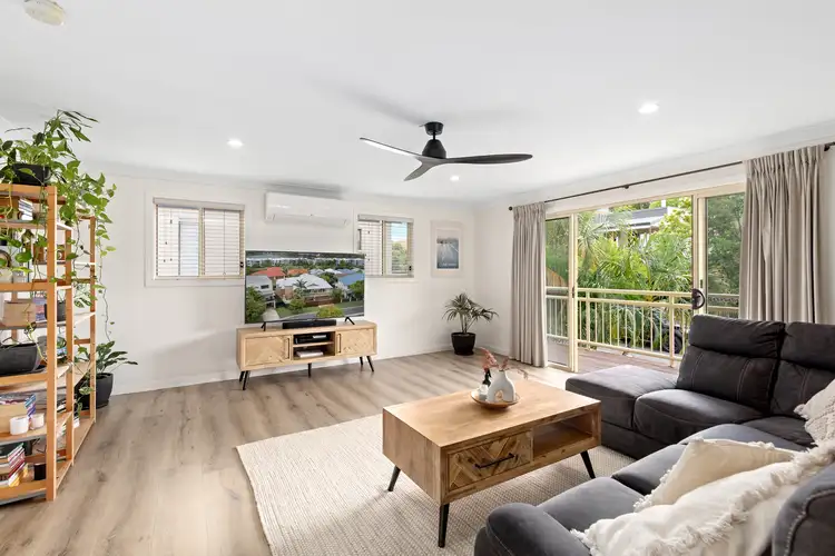 Fifth view of Homely semi-detached listing, 1/7 Mapleton Circuit, Varsity Lakes QLD 4227