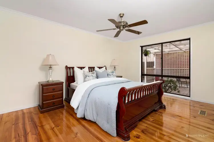 Fifth view of Homely house listing, 7 Winga Place, St Helena VIC 3088